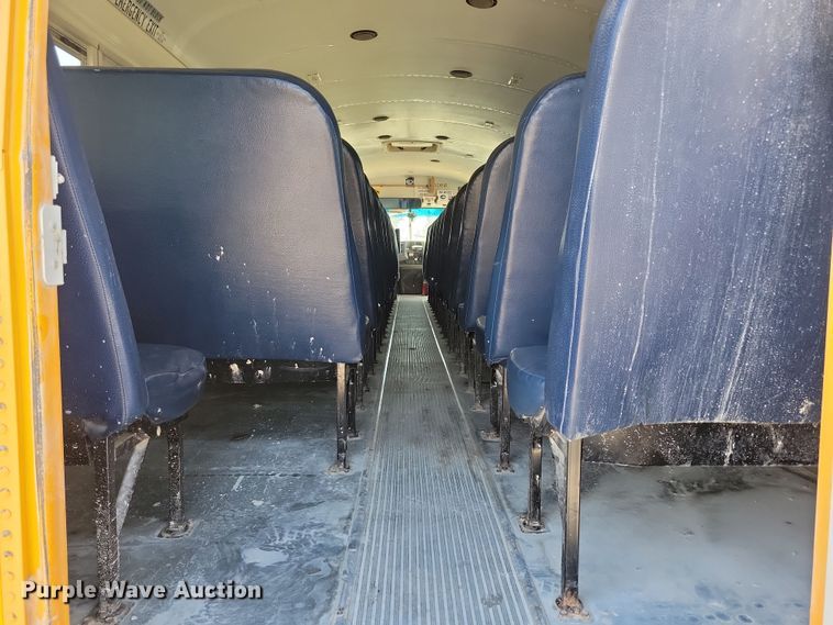 image for item NB9869 2008 Bluebird school bus