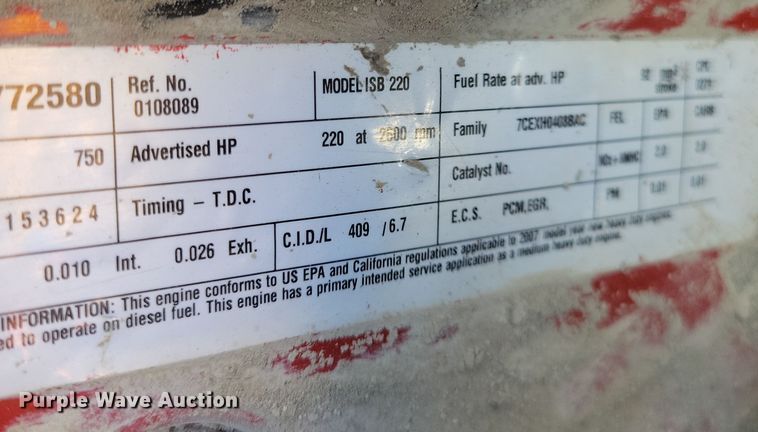 image for item NB9869 2008 Bluebird school bus