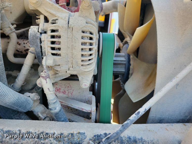 image for item NB9869 2008 Bluebird school bus