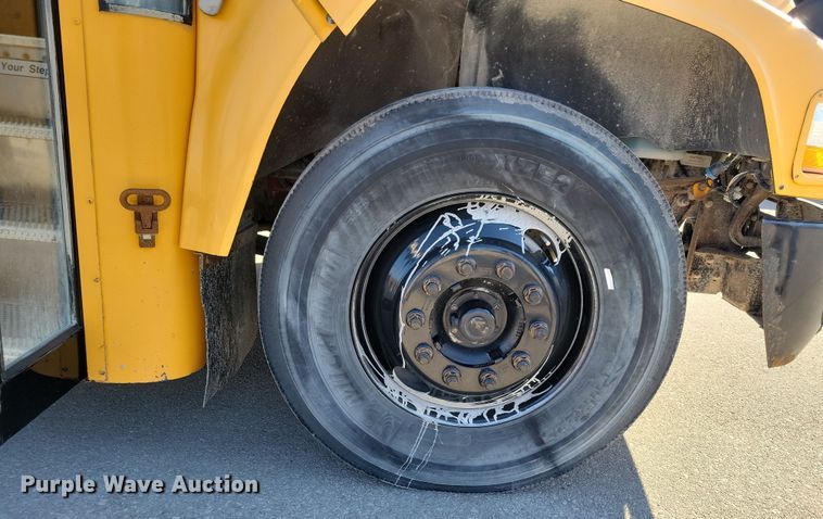 image for item NB9869 2008 Bluebird school bus