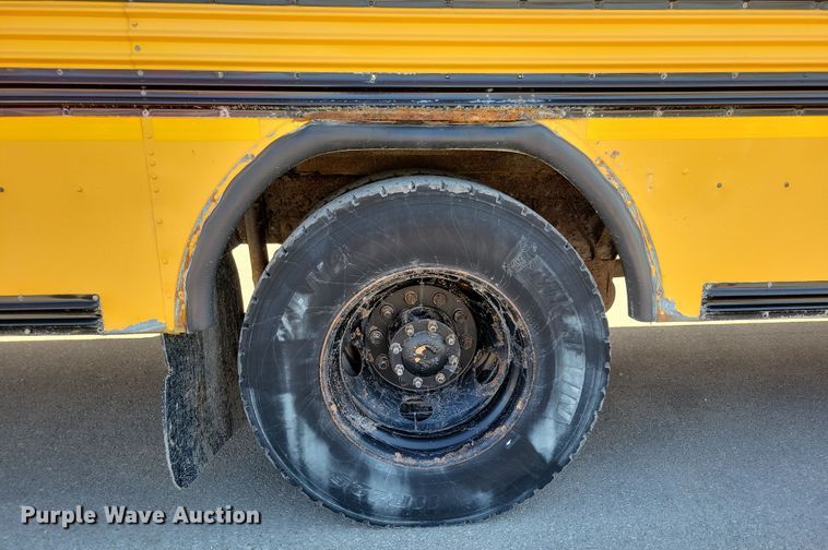 image for item NB9869 2008 Bluebird school bus
