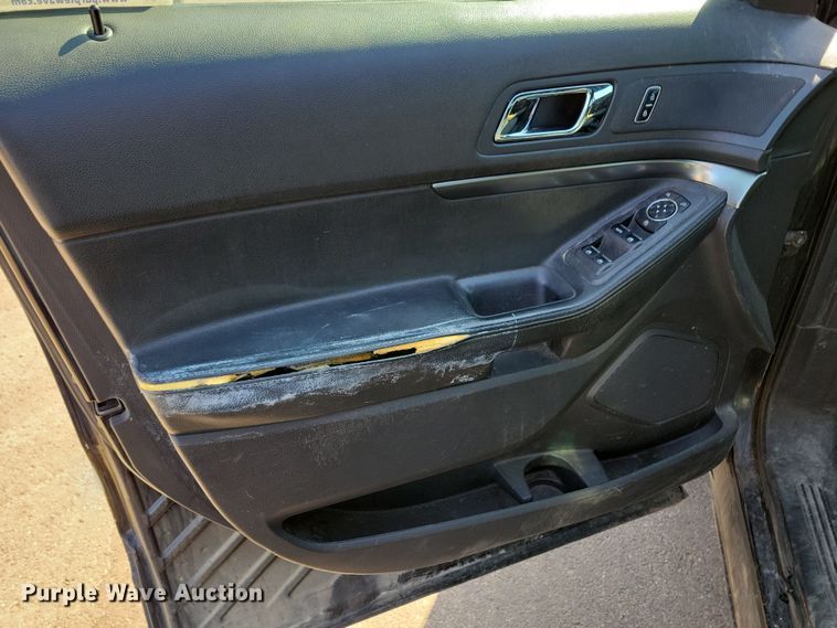 image for item NB9896 2014 Ford Explorer Police Interceptor SUV