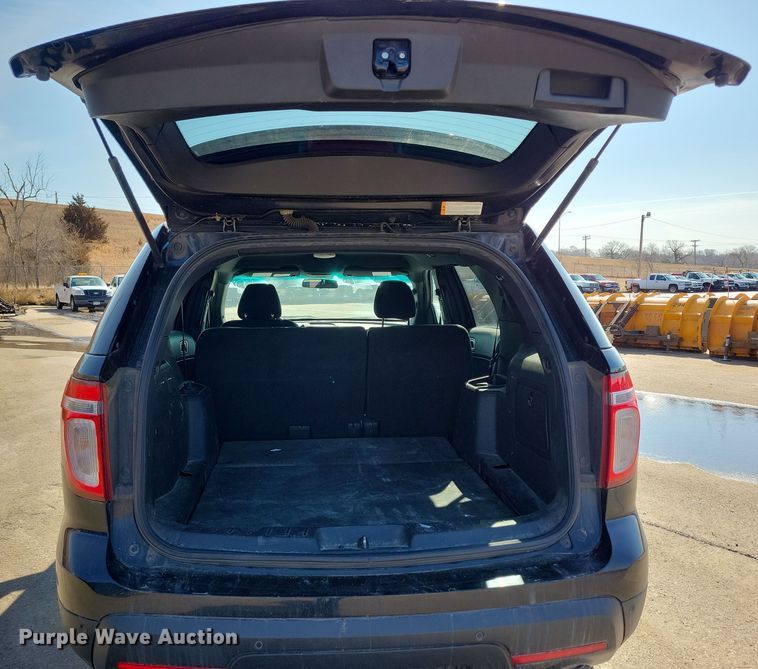 image for item NB9896 2014 Ford Explorer Police Interceptor SUV