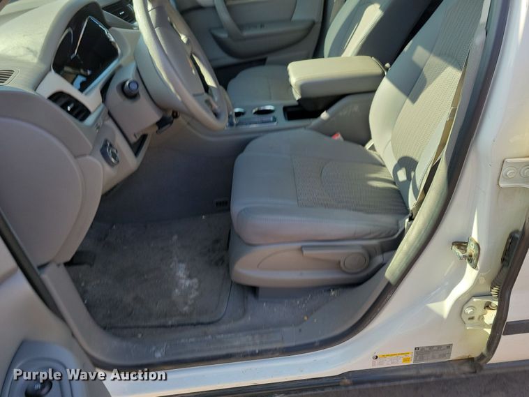 image for item NB9897 2015 Chevrolet Traverse SUV