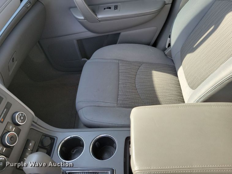 image for item NB9897 2015 Chevrolet Traverse SUV