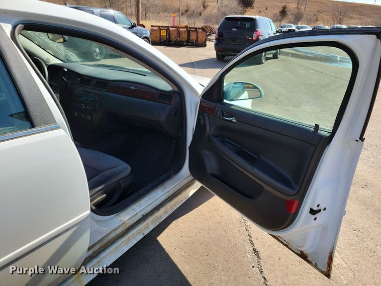 image for item NB9898 2011 Chevrolet Impala 