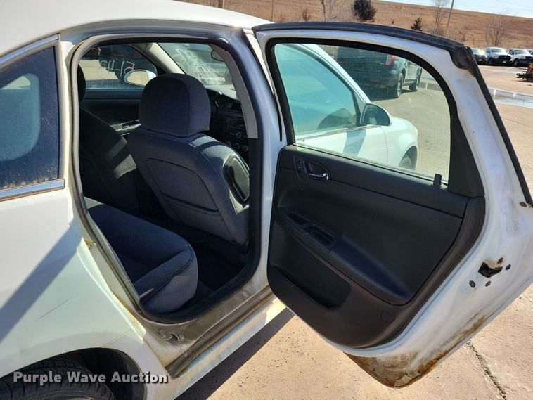 image for item NB9898 2011 Chevrolet Impala 