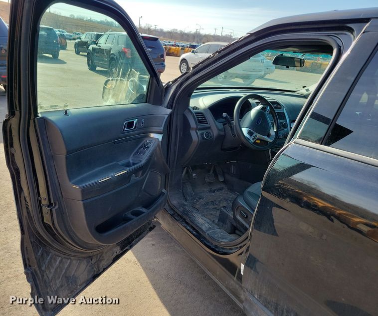 image for item NB9899 2014 Ford Explorer Police Interceptor SUV