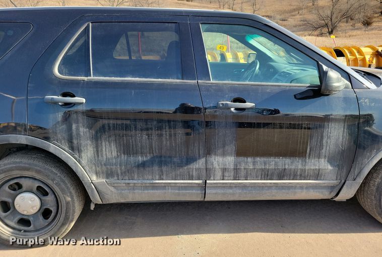 image for item NB9899 2014 Ford Explorer Police Interceptor SUV