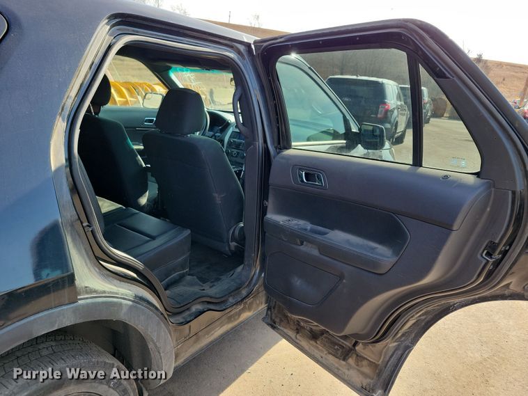 image for item NB9899 2014 Ford Explorer Police Interceptor SUV