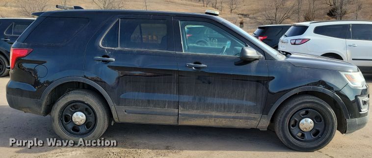 image for item NB9901 2016 Ford Explorer Police Interceptor SUV