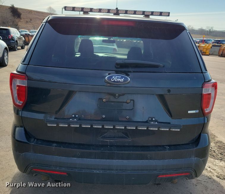 image for item NB9901 2016 Ford Explorer Police Interceptor SUV