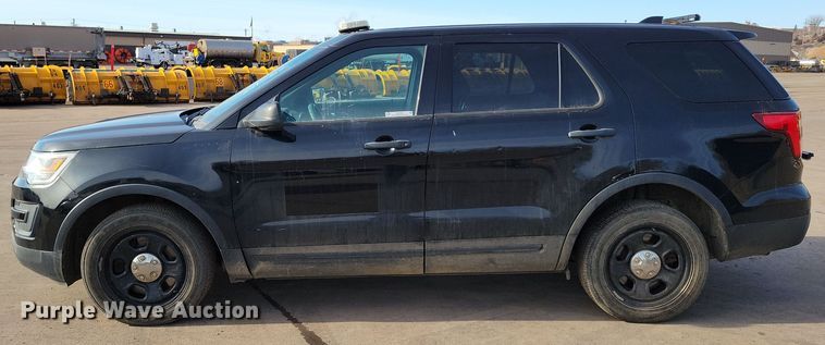 image for item NB9901 2016 Ford Explorer Police Interceptor SUV