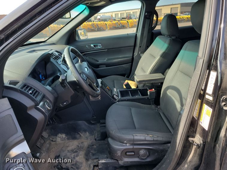 image for item NB9901 2016 Ford Explorer Police Interceptor SUV