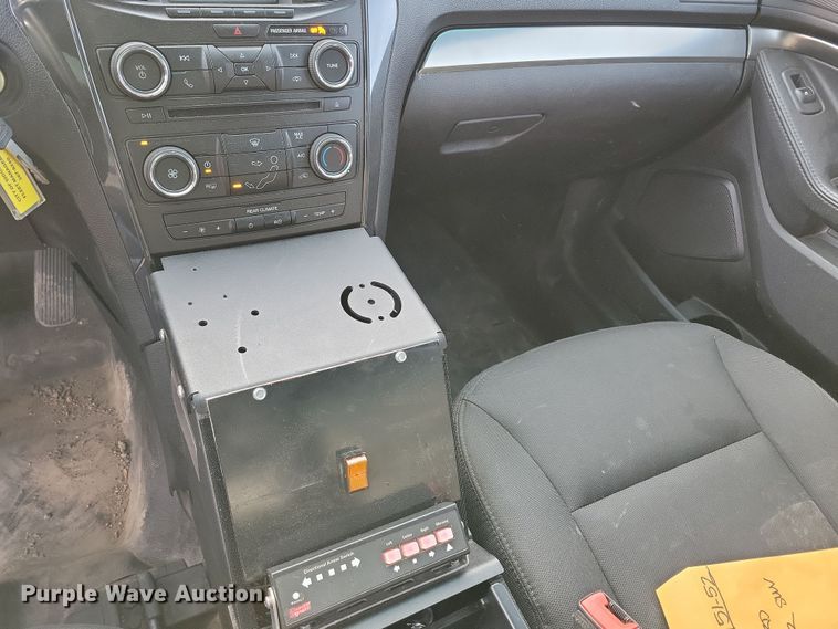 image for item NB9901 2016 Ford Explorer Police Interceptor SUV