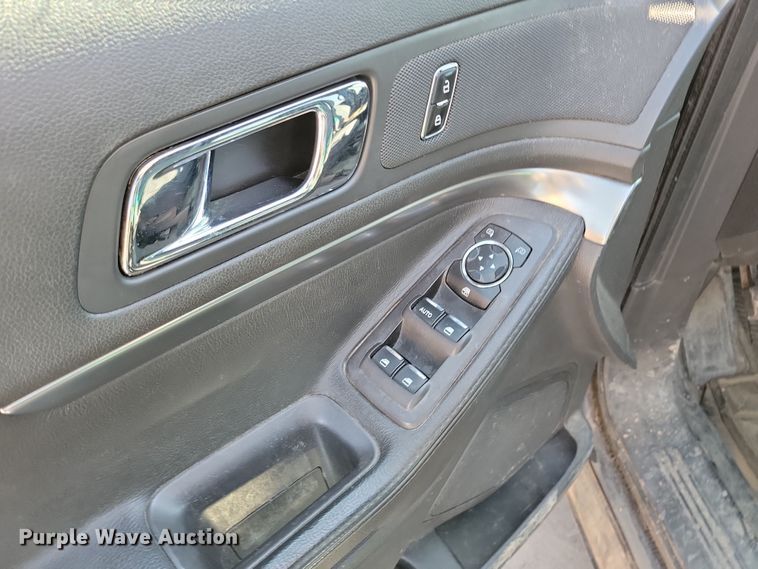 image for item NB9904 2013 Ford Explorer Police Interceptor SUV