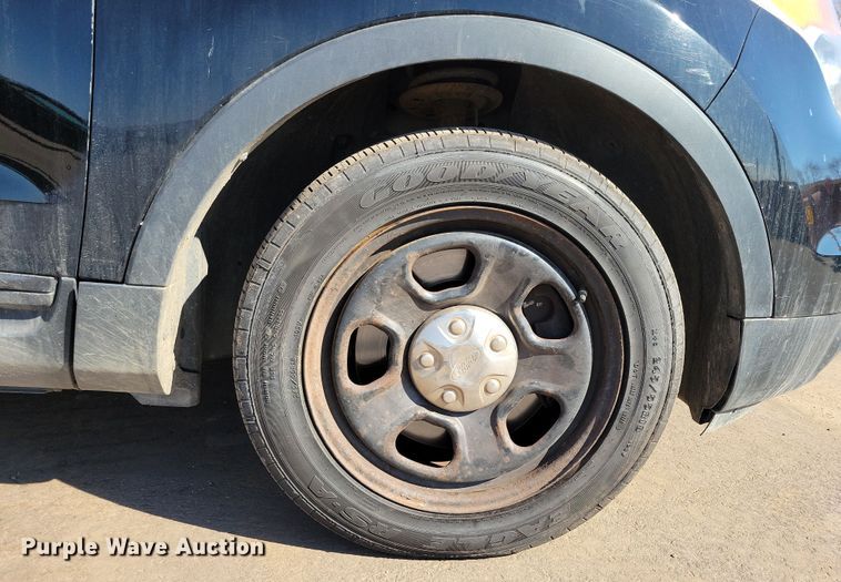 image for item NB9904 2013 Ford Explorer Police Interceptor SUV