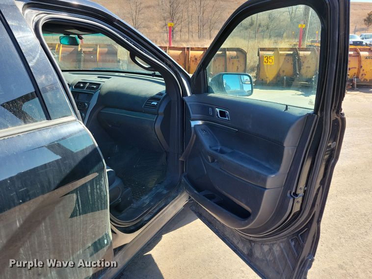 image for item NB9905 2014 Ford Explorer Police Interceptor SUV