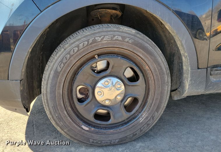 image for item NB9905 2014 Ford Explorer Police Interceptor SUV