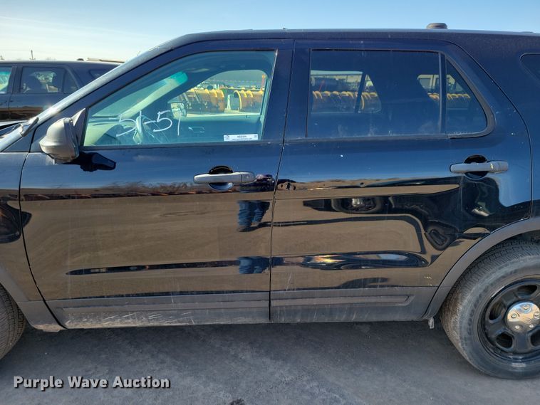 image for item NB9906 2016 Ford Explorer Police Interceptor  SUV