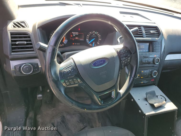 image for item NB9906 2016 Ford Explorer Police Interceptor  SUV
