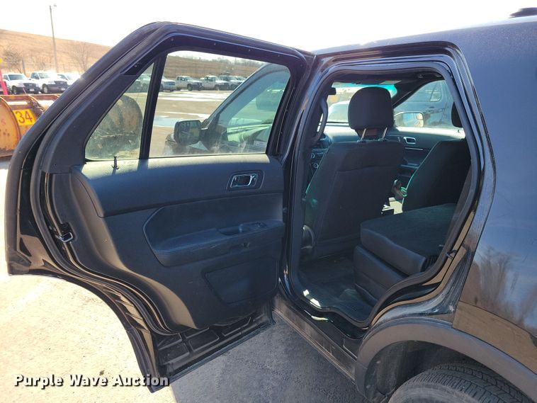 image for item NB9906 2016 Ford Explorer Police Interceptor  SUV