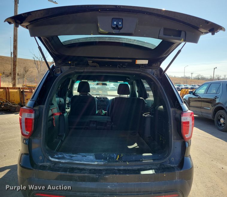 image for item NB9906 2016 Ford Explorer Police Interceptor  SUV