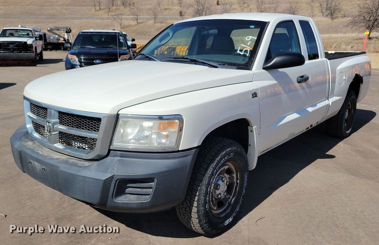 image for item NB9911 2009 Dodge Dakota Ext. Cab pickup truck