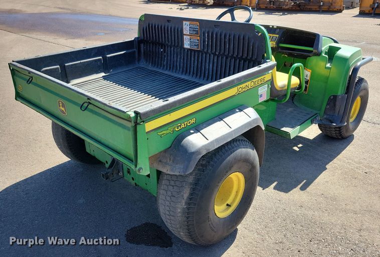 image for item NB9915 2013 John Deere Gator TS utility vehicle