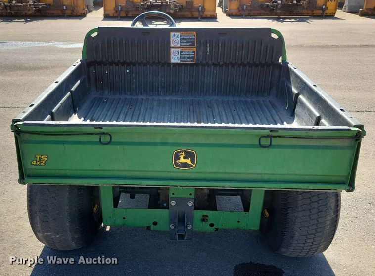 image for item NB9915 2013 John Deere Gator TS utility vehicle