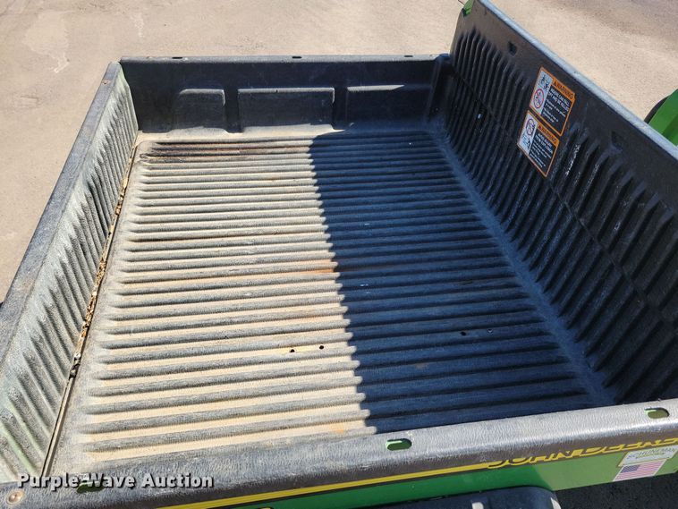 image for item NB9915 2013 John Deere Gator TS utility vehicle