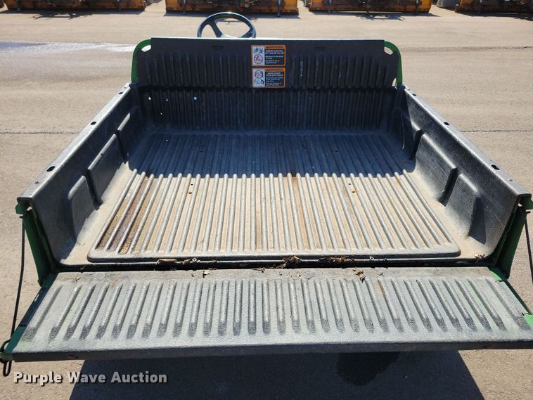image for item NB9915 2013 John Deere Gator TS utility vehicle