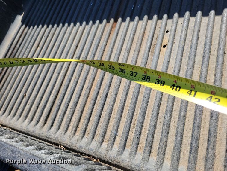 image for item NB9915 2013 John Deere Gator TS utility vehicle