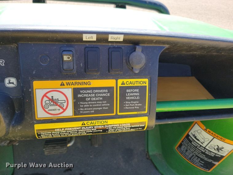 image for item NB9915 2013 John Deere Gator TS utility vehicle