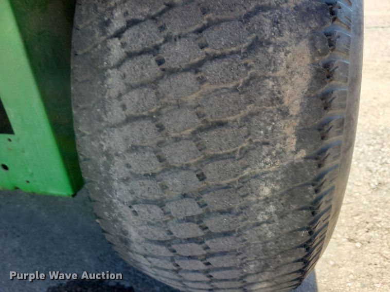 image for item NB9915 2013 John Deere Gator TS utility vehicle