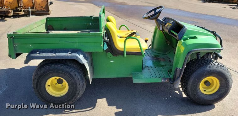 image for item NB9916 2008 John Deere Gator TS utility vehicle