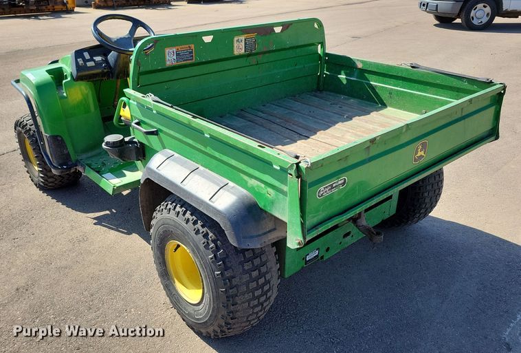 image for item NB9916 2008 John Deere Gator TS utility vehicle