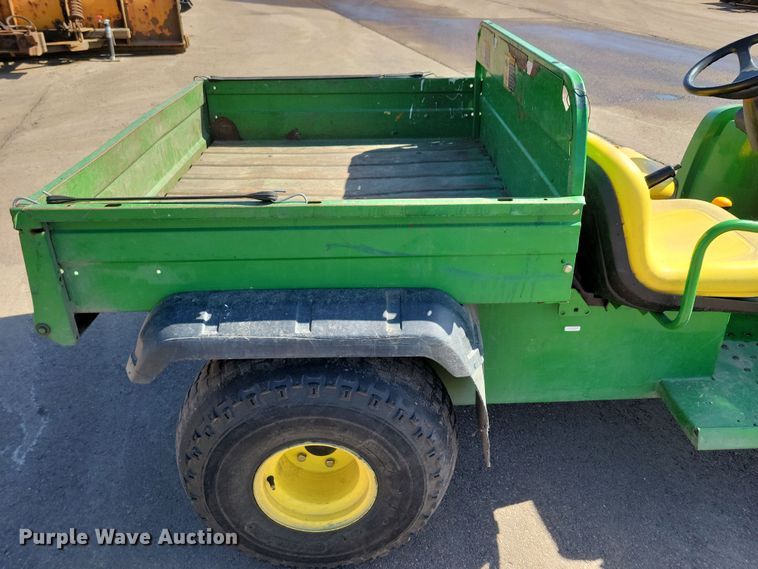 image for item NB9916 2008 John Deere Gator TS utility vehicle