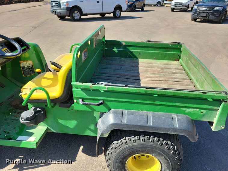 image for item NB9916 2008 John Deere Gator TS utility vehicle
