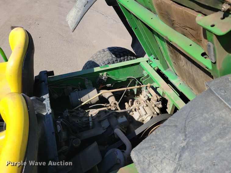 image for item NB9916 2008 John Deere Gator TS utility vehicle