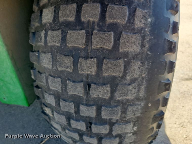 image for item NB9916 2008 John Deere Gator TS utility vehicle