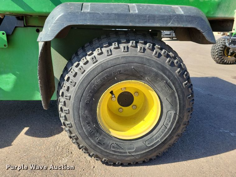 image for item NB9916 2008 John Deere Gator TS utility vehicle