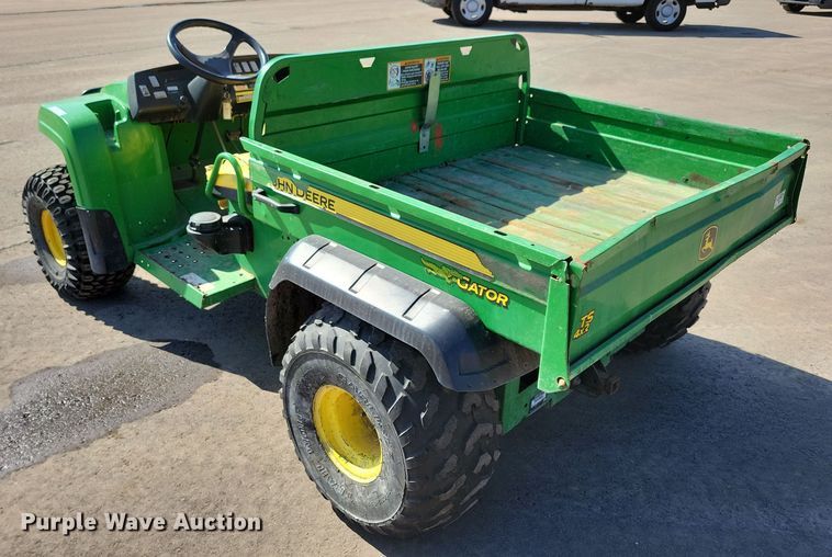 image for item NB9917 2010 John Deere Gator TS utility vehicle