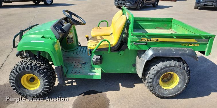 image for item NB9917 2010 John Deere Gator TS utility vehicle