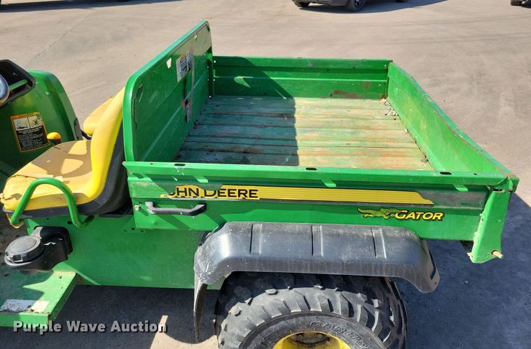 image for item NB9917 2010 John Deere Gator TS utility vehicle