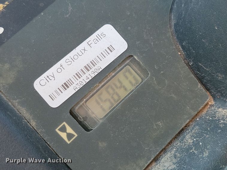 image for item NB9917 2010 John Deere Gator TS utility vehicle