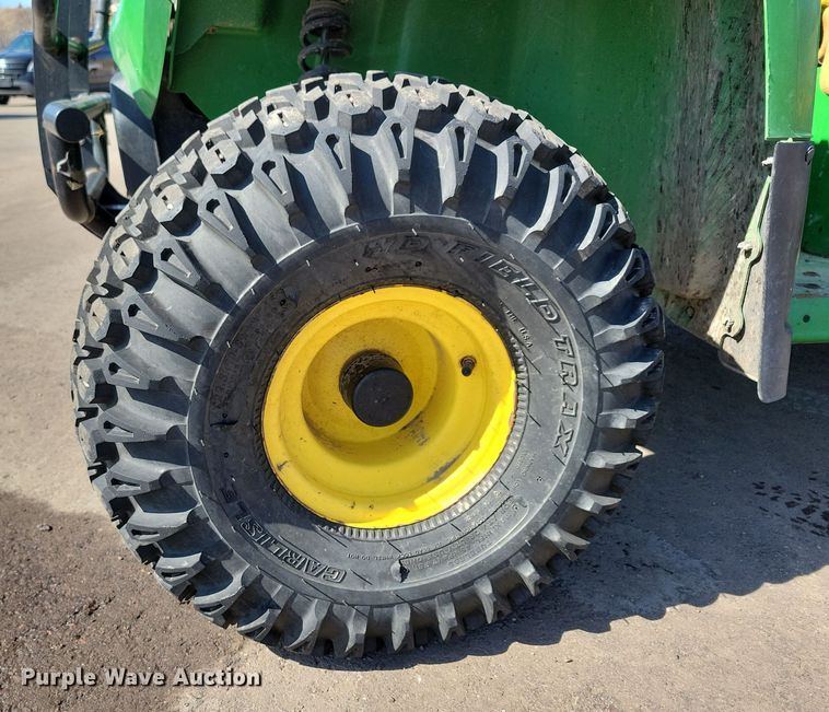 image for item NB9917 2010 John Deere Gator TS utility vehicle