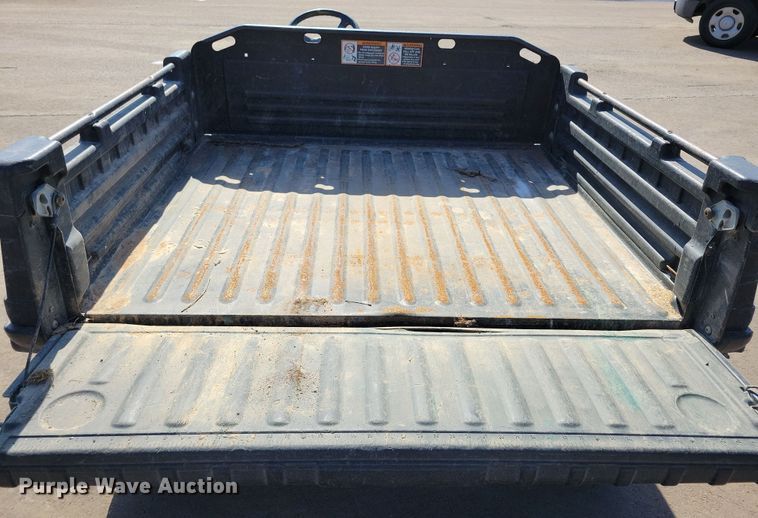 image for item NB9918 2015 John Deere Gator TX utility vehicle