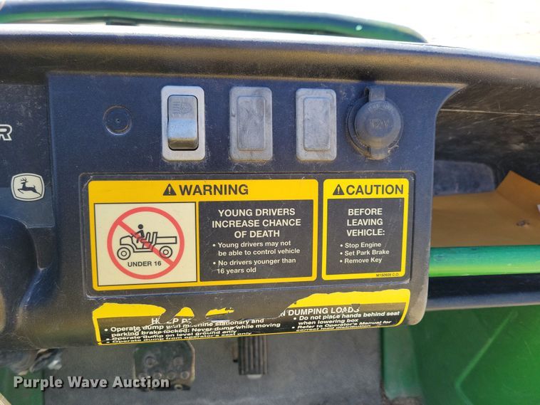 image for item NB9918 2015 John Deere Gator TX utility vehicle