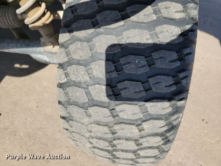 image for item NB9918 2015 John Deere Gator TX utility vehicle